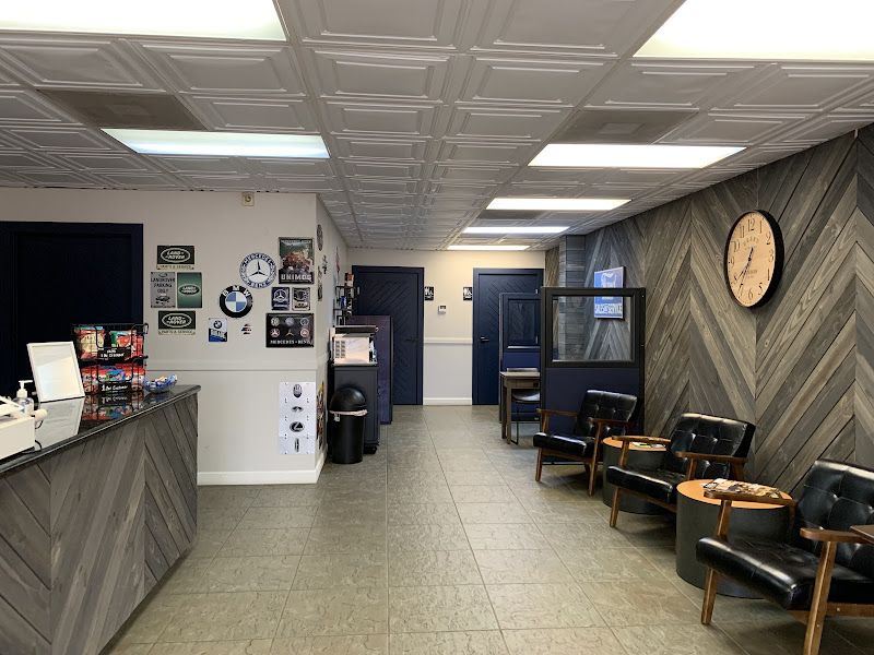 Uptown Car Care Center 3