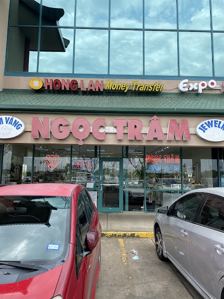 Ngoc Tram Jewelry 2