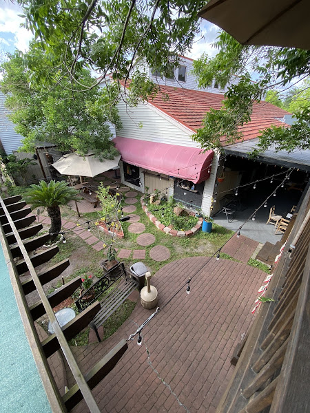 San Vuon Cafe