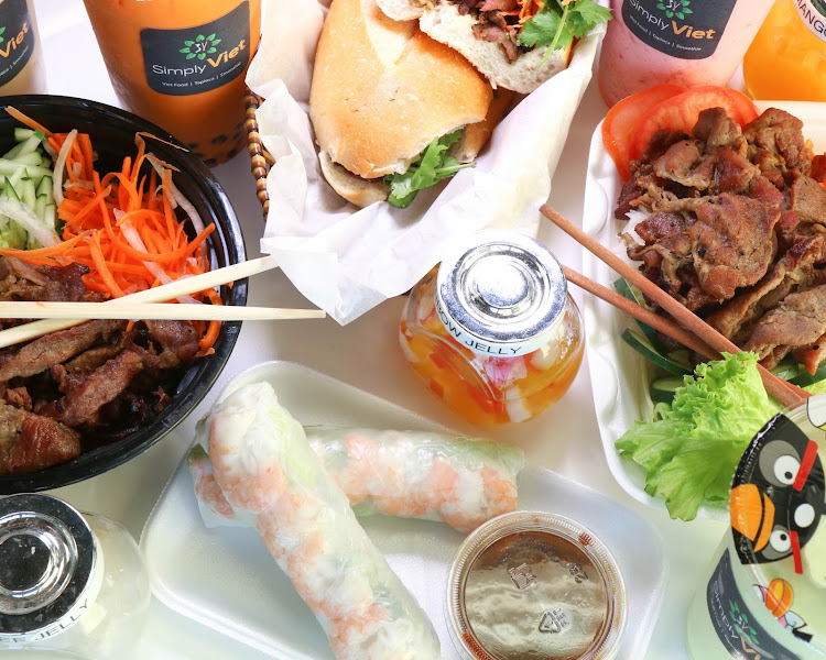 Simply Viet 3