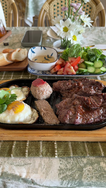 Ăn The Essence of Viet Food - Vietnamese Restaurant 2