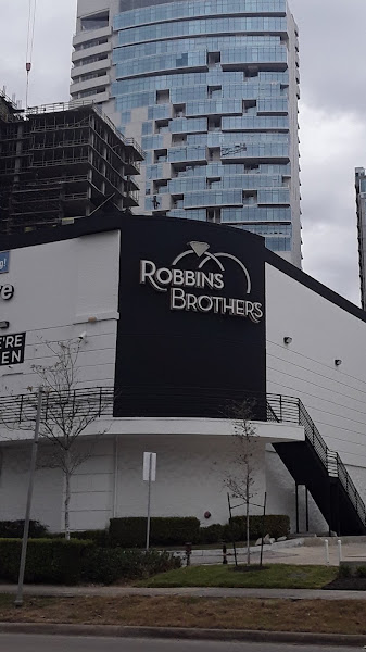 Robbins Brothers Fine Jewelers 4