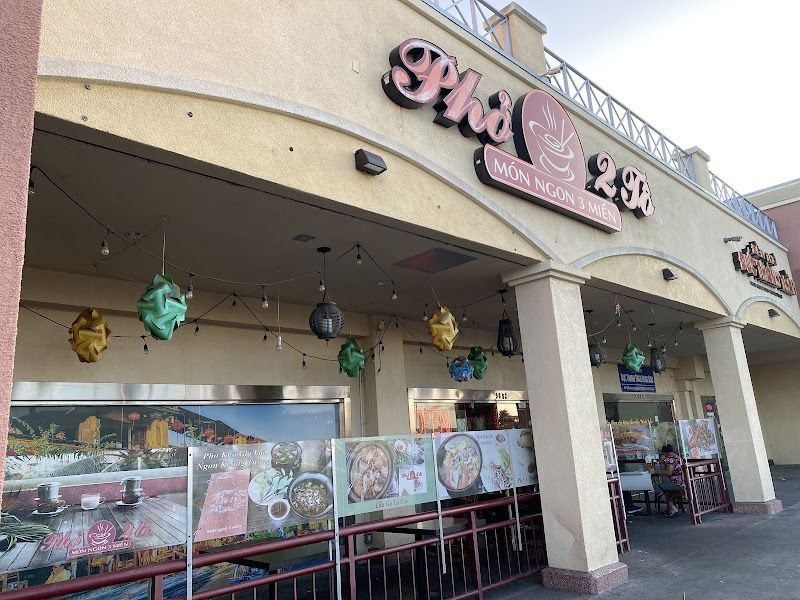 Phở 2 Tô 4