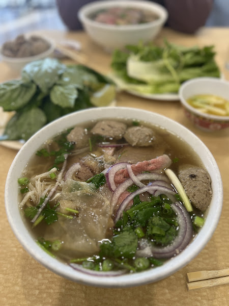 Phở Băng Restaurant 3
