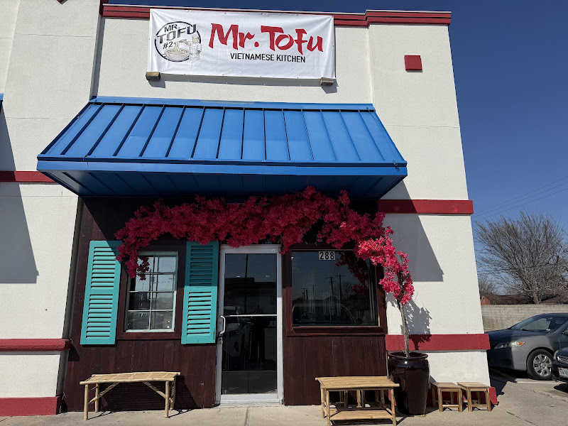 Mr. Tofu Vietnamese Kitchen - Garland