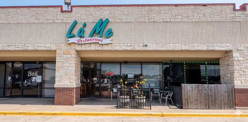 Lá Me Restaurant
