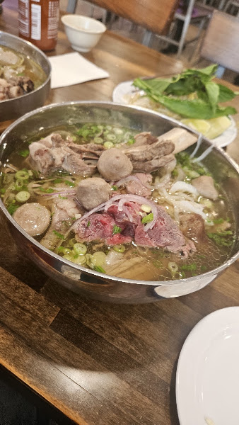 Ba Le Lo Cha & Banh Mi Thit 3