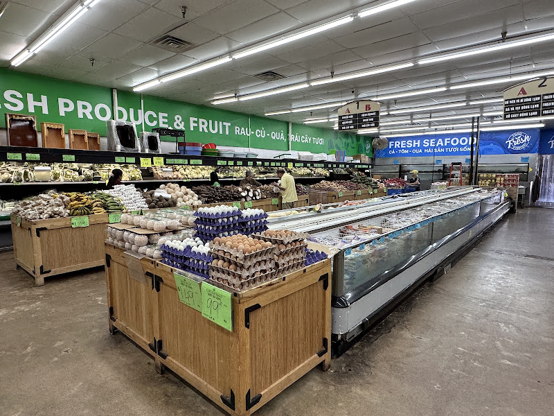 New Truong Nguyen Market 5
