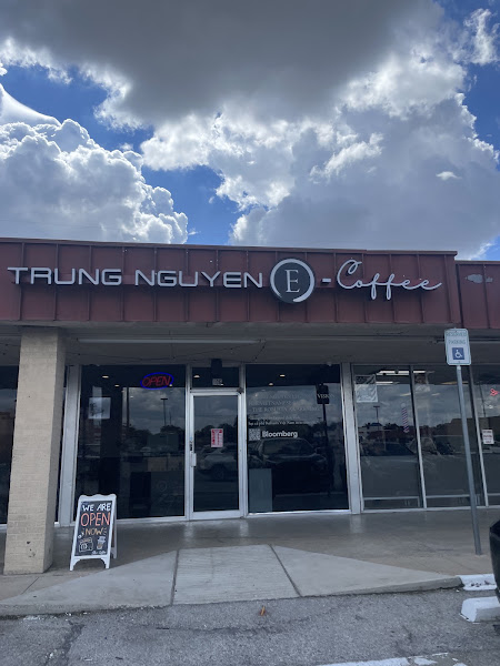 Trung Nguyen E-Coffee Garland 3