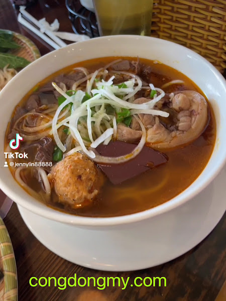 Goc Hue 2