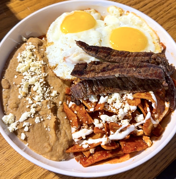 JJ’s cafe garland 3