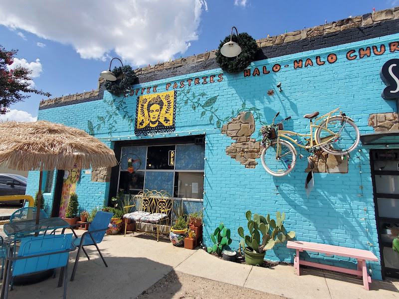 Cafe Frida- Coffee & Pastries 3