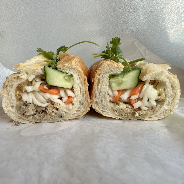 Bánh Mì Saigon 3