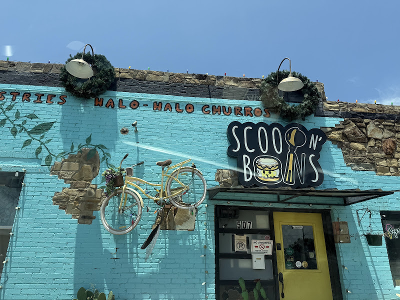 Scoop N' Buns: Ice cream, Desserts, Churros 4