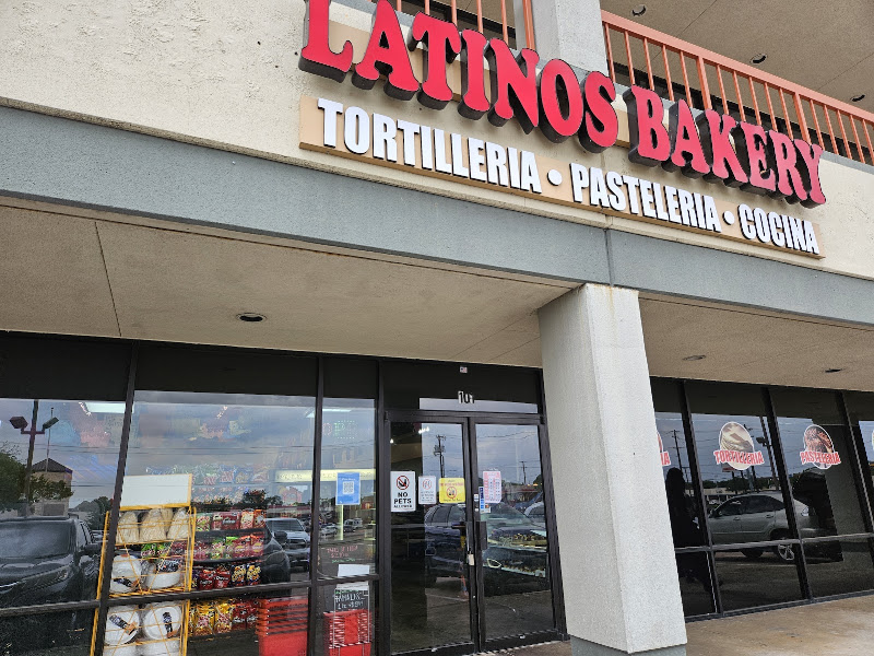 Latinos Bakery