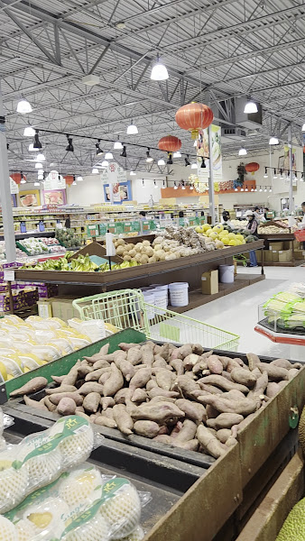 Sieu Thi Thuan Phat Supermarket 2