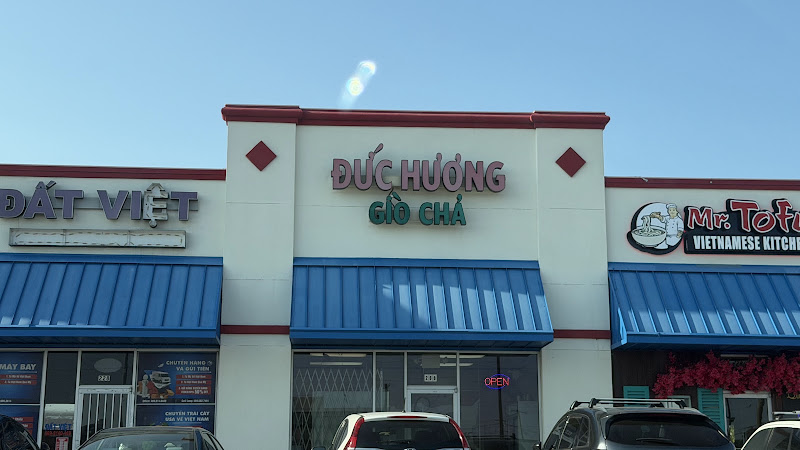 Đức Hương Giò Chả 2