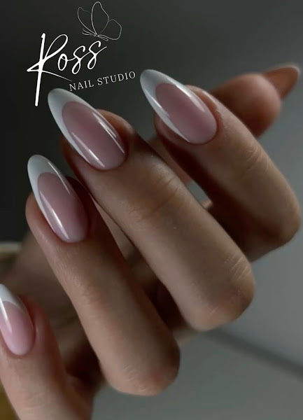 Ross Nail Studio 2
