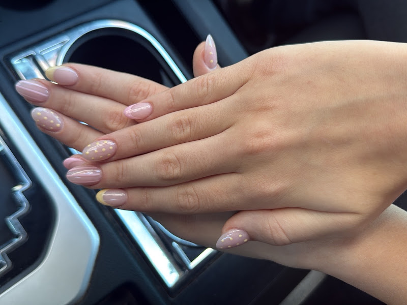 Classy Nail Bar 5