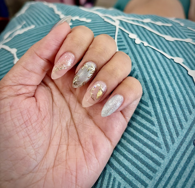 Luxury Nails 4