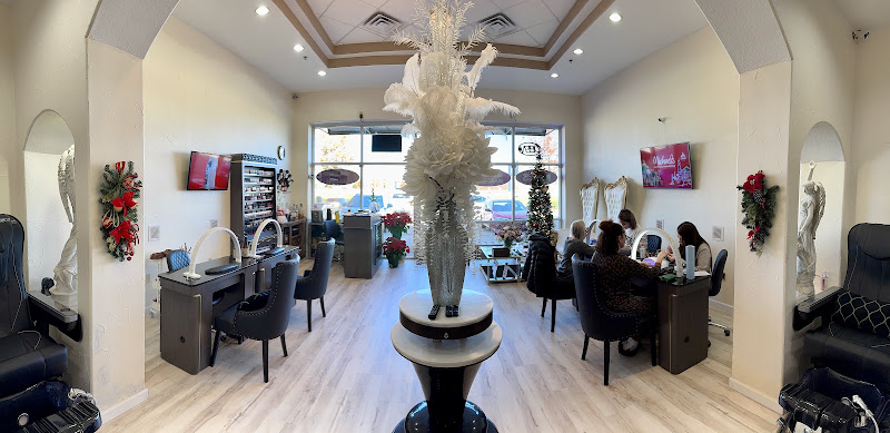 Ann Nicole's Nails & Spa 20% OFF SECOND SERVICE