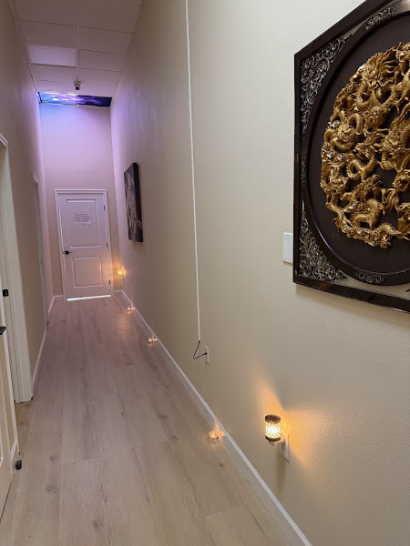 V Thai Massage & Spa 3