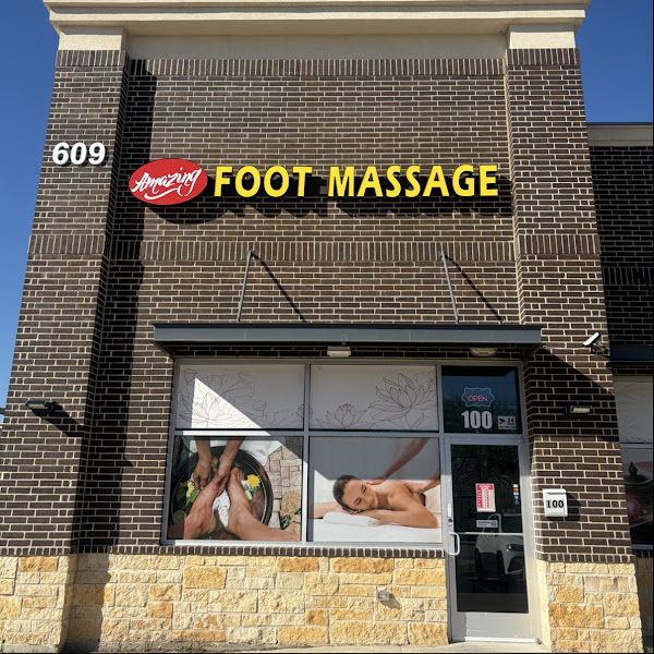 Amazing foot massage 1