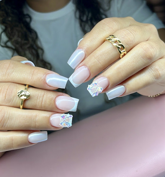Roma Salon - Unisex Salon, Hair Dye, nails & Eyebrows 3