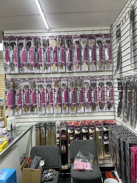 Helen3 beauty supply garland 3