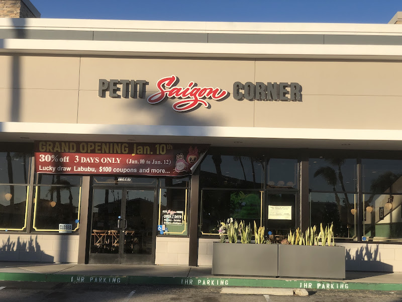 Petit Saigon Corner 1