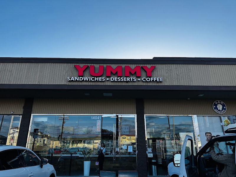 Yummy Bakery