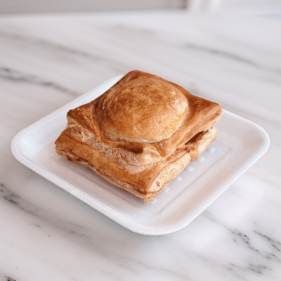 La Vie En Rose Bakery and Coffee 4