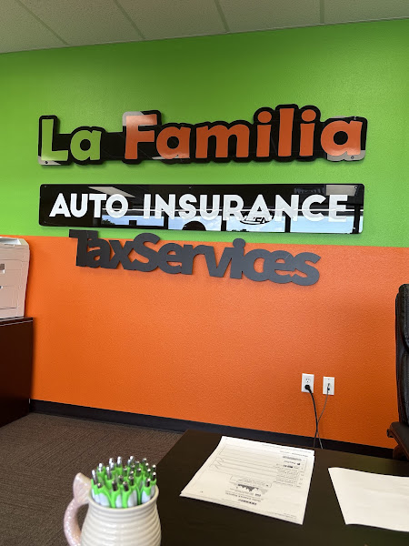 La Familia Auto Insurance 1