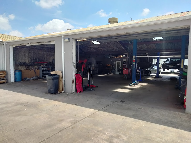 Alex's Autorepair Shop 1