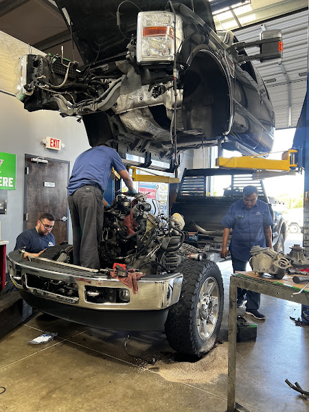 A & R Automotive 5