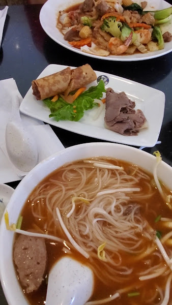 Pho Hung Restaurant 2