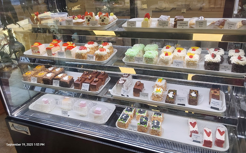 Vie Bakery (formerly Vie a Paris French Bakery) 4