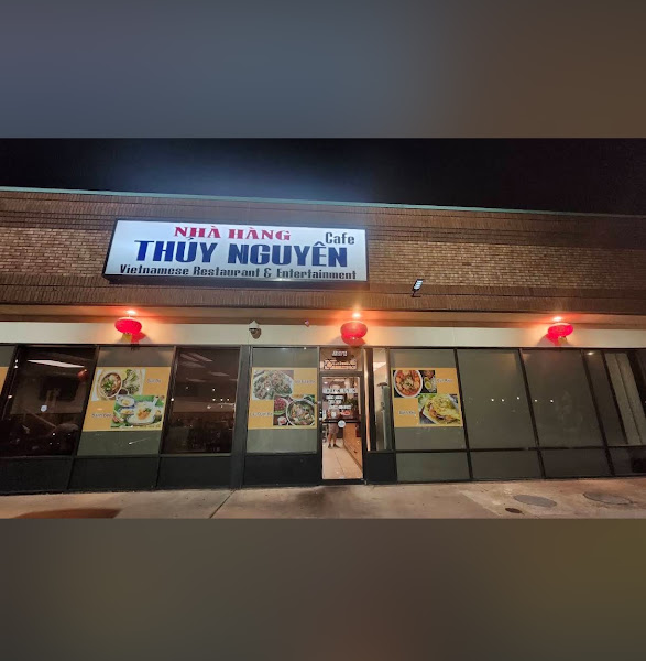 Thuy Nguyen Cafe 3
