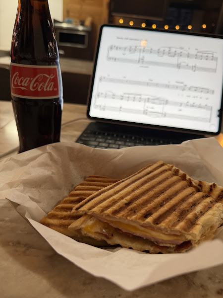 Mi CAFE - Latin Coffee & Boba Tea 3