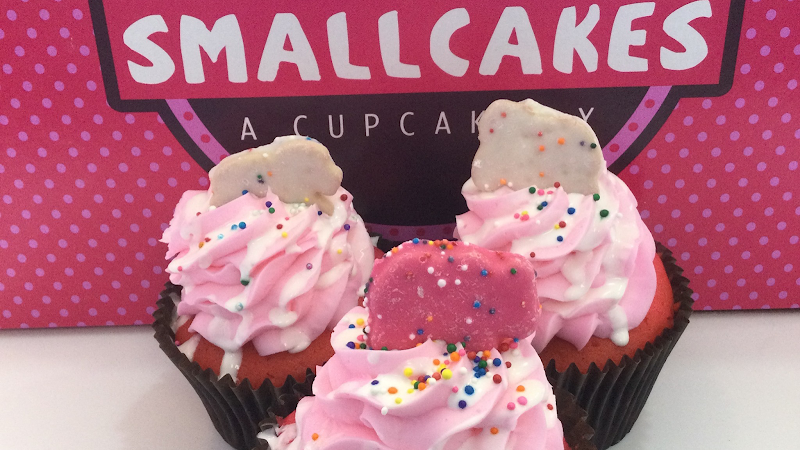 Smallcakes Cupcakery and Creamery 3