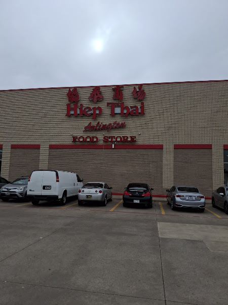 Hiệp Thái Food Store 4