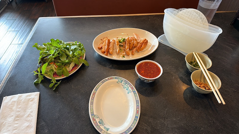 Mỹ Lan Restaurant 4