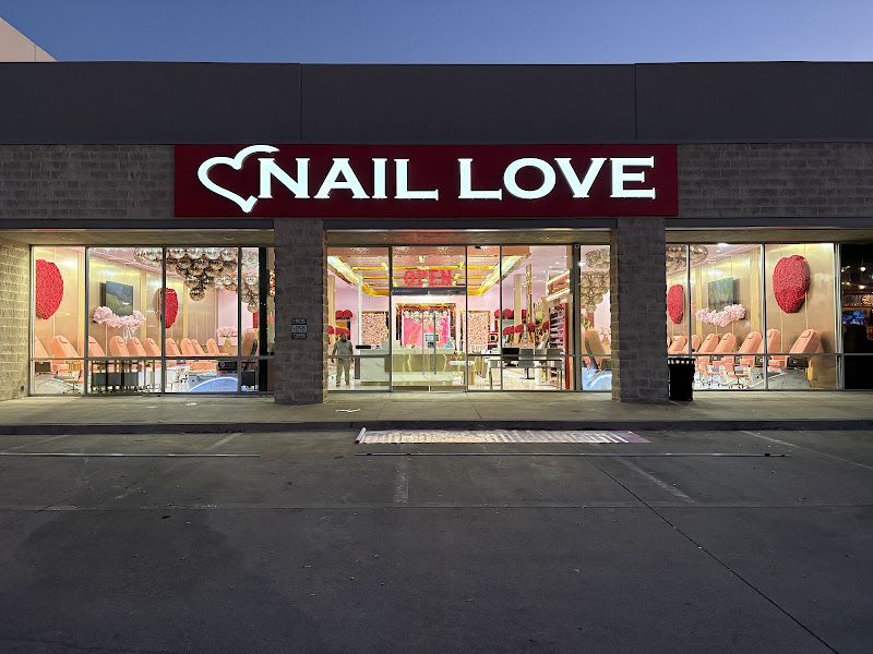 Nail Love