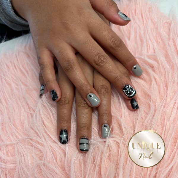 Unique Nails 3