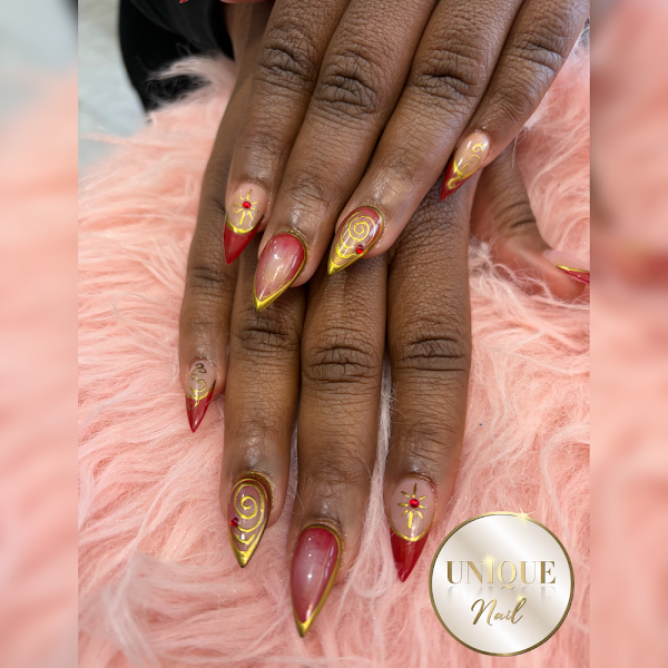 Unique Nails 5
