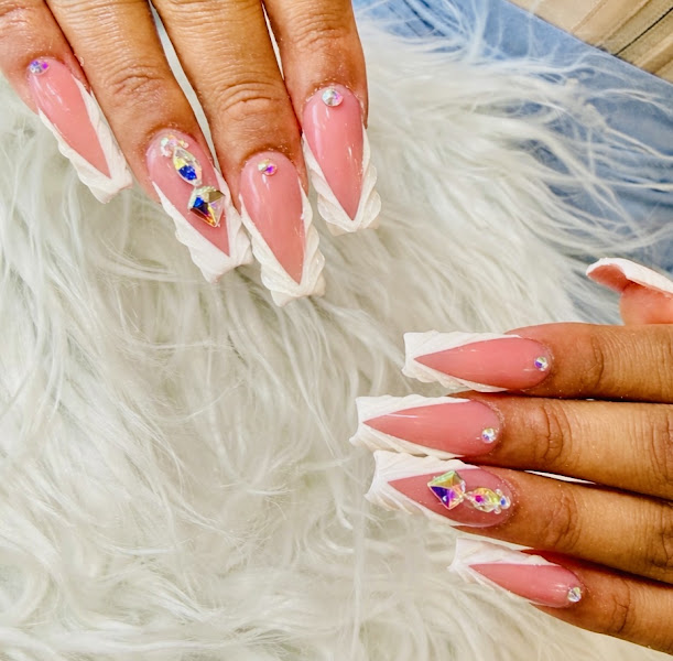Evon Nails Arts