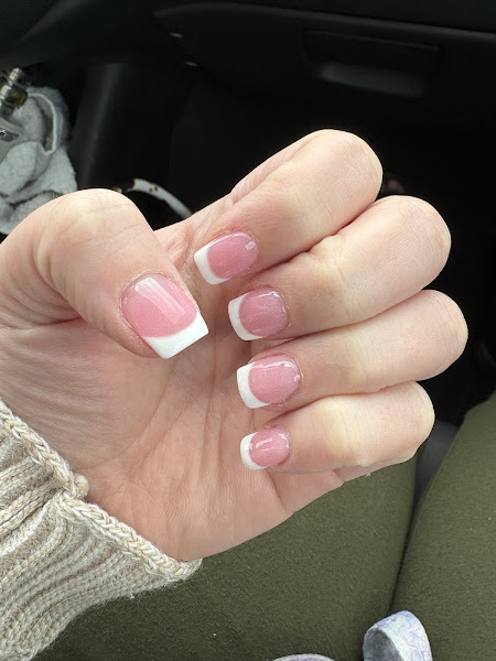 Resort Nail Salon Arlington