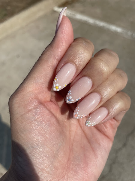 WORLD NAILS 2