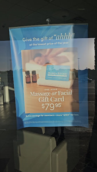 Hand & Stone Massage and Facial Spa 3