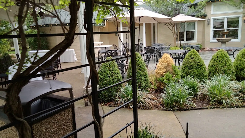 The Sanford House Inn & Spa 2